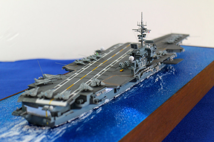 TINAMI - ［モデル］USS キティ・ホーク '98,CV-63 (フジミ 1/700)